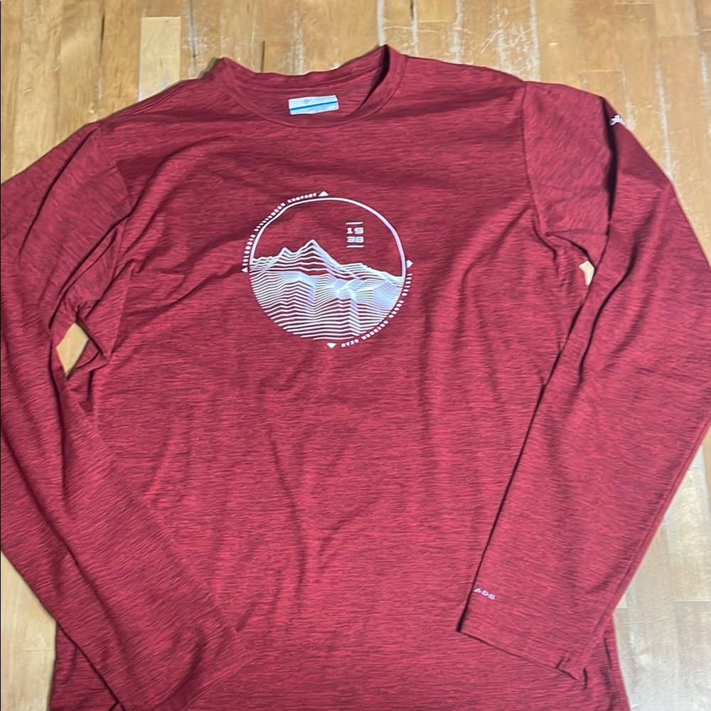 Men's Columbia Red Graphic Long Sleeve Shirt